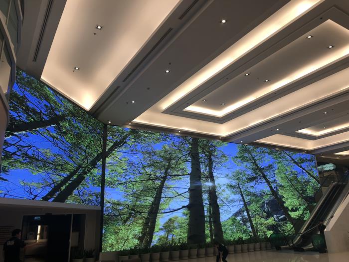 Indoor PH3.91 High Resolution LED Video Wall
