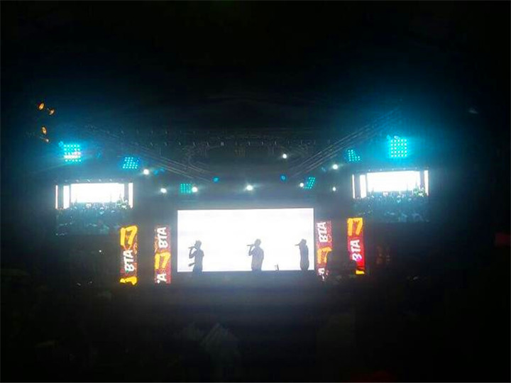Giant Outdoor P5 Rental LED Video Board For Conert Events In Uganda